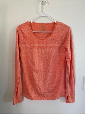 Nike Women’s Long Sleeve Dri-FIT